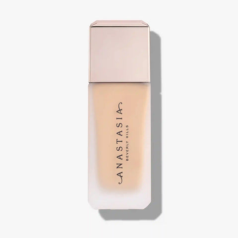 Impeccable Blurring Second-Skin Matte Foundation