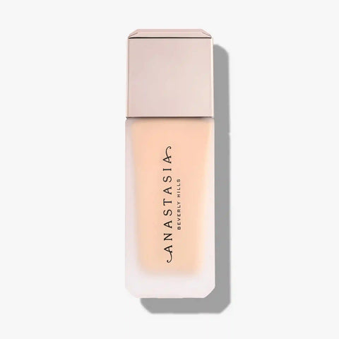 Impeccable Blurring Second-Skin Matte Foundation