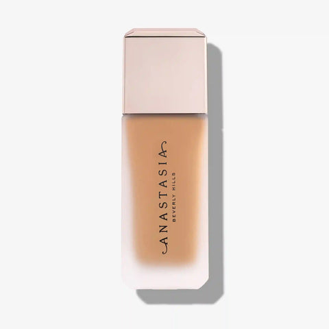 Impeccable Blurring Second-Skin Matte Foundation