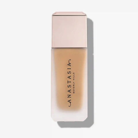 Impeccable Blurring Second-Skin Matte Foundation