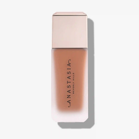 Impeccable Blurring Second-Skin Matte Foundation