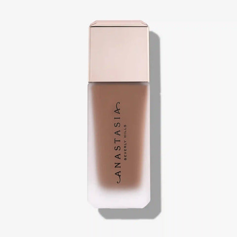 Impeccable Blurring Second-Skin Matte Foundation